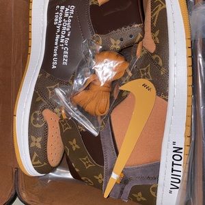 Louis Vuitton, Off-White Retro 1 Sneaker